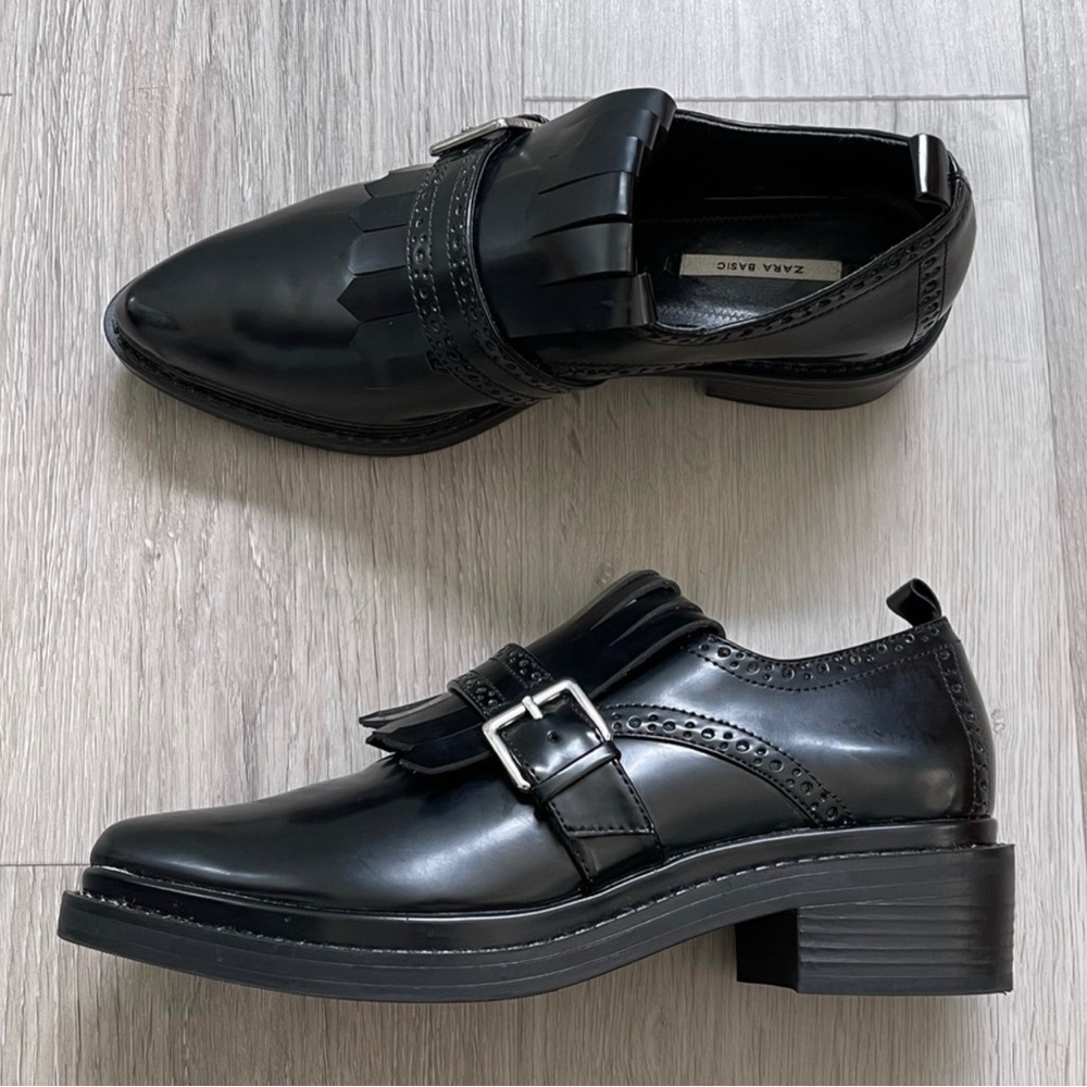 Zara Basic Black Patent Leather Fringe Size 38